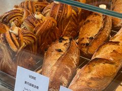 -VERIE BAKEHOUSE