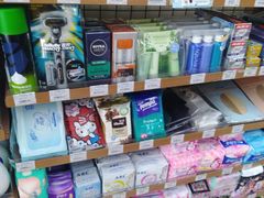 -全家便利店(中原二店)