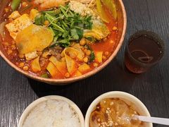 -杭州湖滨银泰in77