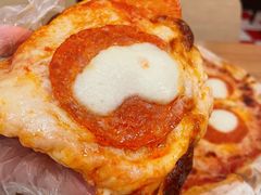 巨眼意式辣香肠披萨-城市大道红炉披萨烘焙坊