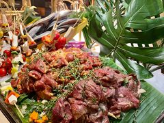 -东西风牛排馆周末烧烤自助(首都机场希尔顿店)