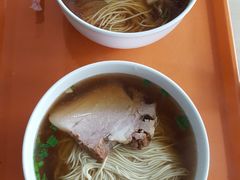 -老西白点心店