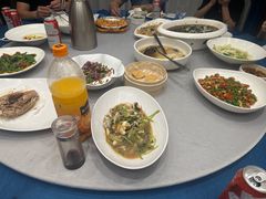 -新丁香海鲜酒店(银海商贸城店)