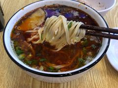 -德元兰州纯汤牛肉面
