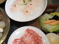 -沸炉重庆老火锅(军事博物馆店)