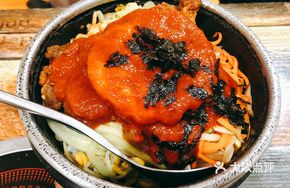 Spicy Beef Stone Pot Rice