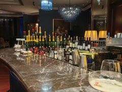 -龙虾酒吧扒房(宁波香格里拉店)