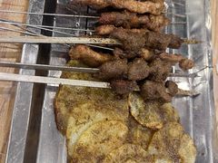 -江城燕子大排档(江汉路步行街店)