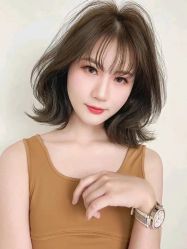 -首脑美发沙龙