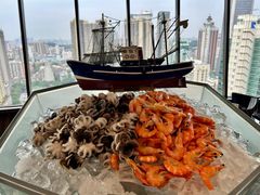 -广州花园酒店·凌璇阁旋转餐厅CAROUSEL360