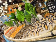 -领鲜活海鲜榴莲自助火锅(东门店)