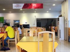 大堂-上海交通大学新疆餐厅