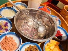 -周小明火锅(黑金冠社区店)