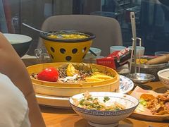 -有红鸡毛店·川菜(建设路店)