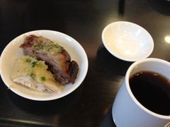 送的烧鹅白切鸡各一块-丽的面家(多宝路店)