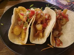 香炸鱼塔可饼-Pistolera Mexican Cantina女枪手墨西哥餐厅(碧云路店)