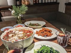 -肆海小川菜酒馆Wine Bistro (青年路店)