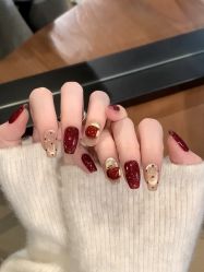 -U+nail优加专业美甲美睫