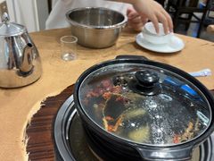 -濠轩阁特色生蚝火锅总店