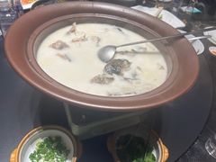 -忆江南·临江鱼馆