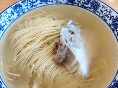 枫镇肉面-裕兴记·三虾面(西北街总店)