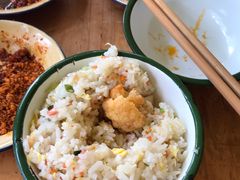 -拈签一笑黄牛肉辣卤串串