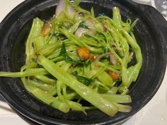 虾醤啫空心菜梗-辉记海鲜美食(氹仔店)