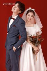 -雪中彩影婚纱摄影·微光艺术中心