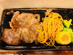 -必胜客(上海新南方商城PH店)