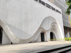 -涨巢·潮玩水疗局