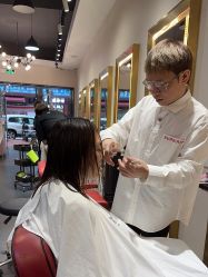 -P.R.O.salon 发哲