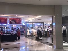 -百盛(莘庄店)