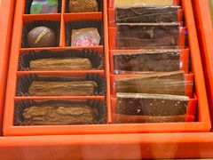 -VENCHI 闻绮(上海佛罗伦萨小镇店)