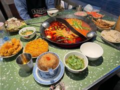 -五里关火锅(上海鑫耀·光环Live店)