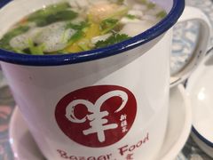 新疆缸缸肉-巴扎美食·新疆菜·西域歌舞表演餐厅(新疆大厦店)