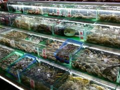 -覃记海鲜美食餐厅