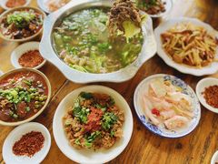 -谢老五跷脚牛肉·非遗传承店