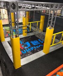 -蹦贝运动中心·蹦床·攀岩·闯关(龙岗店)