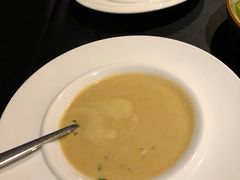 法式龙虾浓汤-圣丰索菲特·法国餐厅