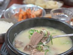 牛杂雪浓汤-神仙雪浓汤(明洞店)