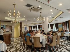 -老人和饭店(淮海中路店)