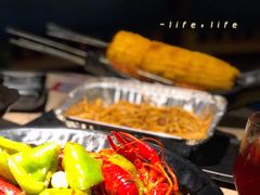 -沪小胖小龙虾(淮海中路旗舰店)