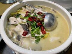 -新东源国际酒店·新东源食坊(沙井店)
