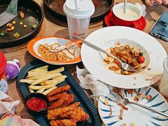 -必胜客(上海华谊新所店)