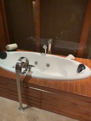 -青岛香格里拉·氣水疗中心