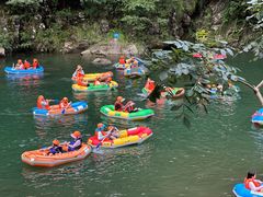 -安吉龙王山峡谷漂流