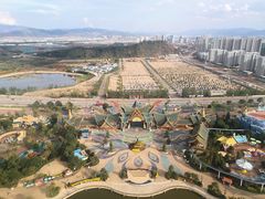 -七彩云南欢乐世界