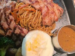 经典牛仔排拼特色牛排-半秋山西餐厅(襄阳万达店)