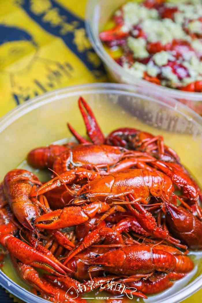 龙小帅私厨龙虾-"之前朋友过生日的时候订过他家的龙虾和鸡汤.