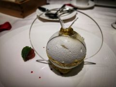 蛋白薄脆草莓青柠雪葩-王品牛排(珠海富华里店)